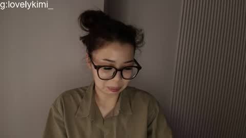 Snapshot of kimy_jina chatting on July 19, 3:43 am Kimi online show from July 19, 3:43 am