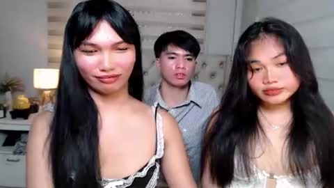 Snapshot of kina_greyx chatting on July 7, 6:01 pm kina online show from July 7, 6:01 pm