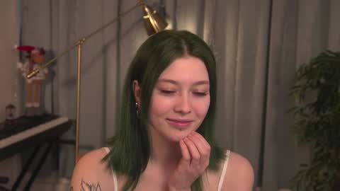 kina_ka online show from December 29, 8:33 am