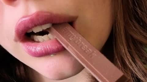 kina_ka online show from November 28, 4:37 am