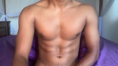 Snapshot of kinda_horny_right_now chatting on July 2, 5:02 am Isaac online show from July 2, 5:02 am