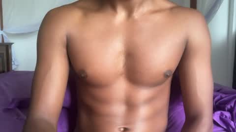 Snapshot of kinda_horny_right_now chatting on July 15, 7:57 am Isaac online show from July 15, 7:57 am