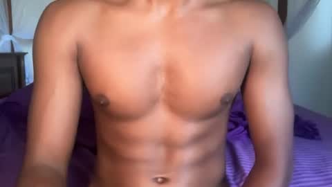 Snapshot of kinda_horny_right_now chatting on July 17, 4:08 am Isaac online show from July 17, 4:08 am