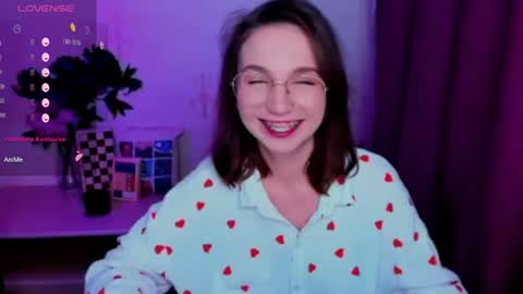 Hazel online show from June 30, 3:51 am