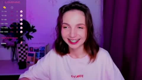 Hazel online show from June 30, 7:48 pm