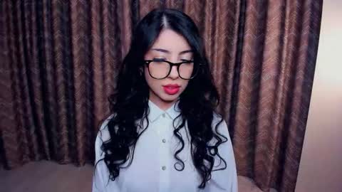 Megan online show from November 10, 5:06 am