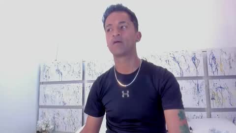 NIKKY AND MAIK online show from March 17, 2:49 am