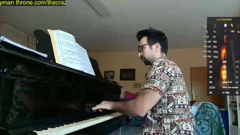 Snapshot of king7045 chatting on May 26, 6:31 am king7045 online show from May 26, 6:31 am
