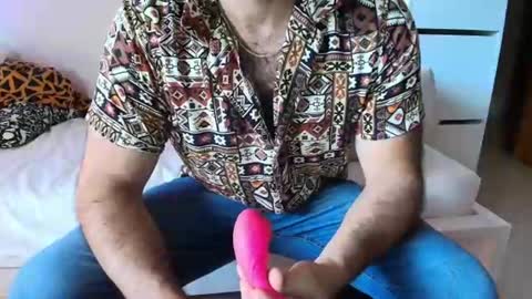 Snapshot of king7045 chatting on June 7, 4:55 pm king7045 online show from June 7, 4:55 pm