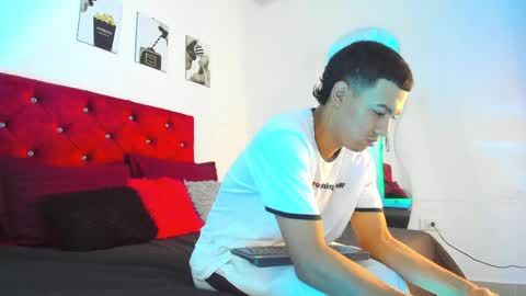 Snapshot of king_ares1 chatting on May 26, 11:17 am king_ares1 online show from May 26, 11:17 am