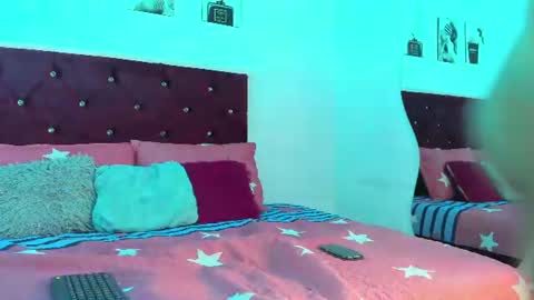 Snapshot of king_ares1 chatting on June 12, 10:58 am king_ares1 online show from June 12, 10:58 am
