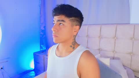 king  help me reach 100 likes online show from June 29, 11:38 pm