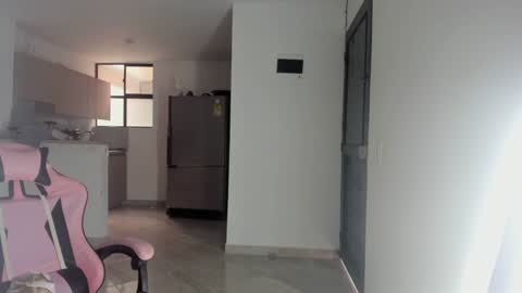 Snapshot of king_brihana chatting on December 13, 7:53 pm johan and Brihana online show from December 13, 7:53 pm