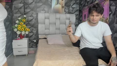 Snapshot of king_brihana chatting on December 21, 2:30 am johan and Brihana online show from December 21, 2:30 am