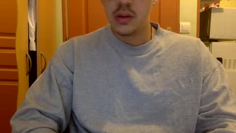 Snapshot of king_cobr chatting on December 17, 2:44 pm king_cobr online show from December 17, 2:44 pm