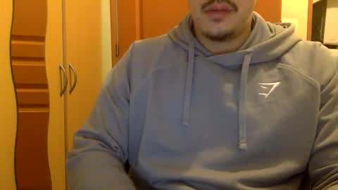 Snapshot of king_cobr chatting on February 27, 7:47 pm king_cobr online show from February 27, 7:47 pm