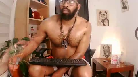 Snapshot of king_mallik chatting on October 29, 2:41 pm Malik online show from October 29, 2:41 pm