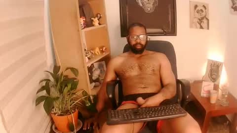 Snapshot of king_mallik chatting on November 8, 2:17 pm Malik online show from November 8, 2:17 pm