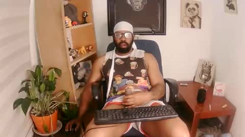 Snapshot of king_mallik chatting on November 13, 2:49 pm Malik online show from November 13, 2:49 pm