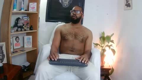 Snapshot of king_mallik chatting on February 3, 2:44 pm Malik online show from February 3, 2:44 pm