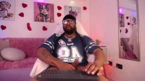 Snapshot of king_mallik chatting on February 25, 1:32 pm Malik online show from February 25, 1:32 pm