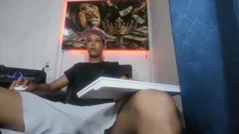 Snapshot of king_master7 chatting on July 12, 1:29 am king_master7 online show from July 12, 1:29 am