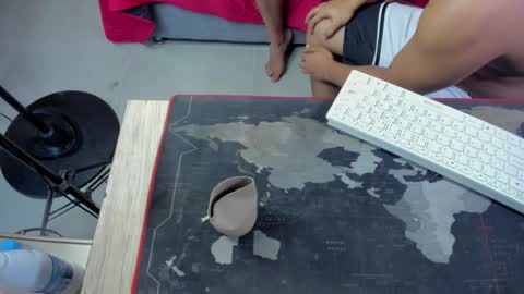 Snapshot of king_master77 chatting on November 3, 5:47 pm king_master77 online show from November 3, 5:47 pm