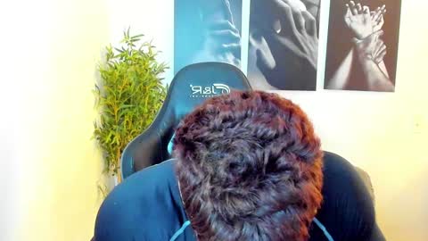 Snapshot of king_of_kings__ chatting on January 11, 6:12 pm king_of_kings__ online show from January 11, 6:12 pm