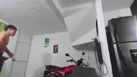 king_russo online show from February 6, 11:37 pm