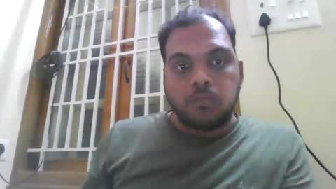 Snapshot of kingalpines1 chatting on November 23, 5:24 pm kingalpines1 online show from November 23, 5:24 pm