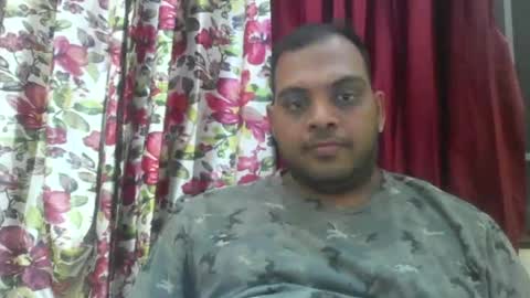 Snapshot of kingalpines1 chatting on February 8, 6:44 pm kingalpines1 online show from February 8, 6:44 pm