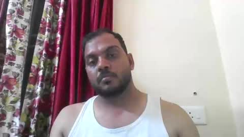 Snapshot of kingalpines1 chatting on March 3, 5:52 pm kingalpines1 online show from March 3, 5:52 pm