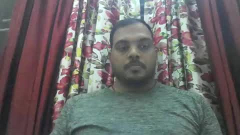 Snapshot of kingalpines1 chatting on April 4, 5:54 pm kingalpines1 online show from April 4, 5:54 pm