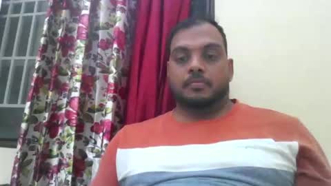 Snapshot of kingalpines1 chatting on May 14, 6:37 pm kingalpines1 online show from May 14, 6:37 pm