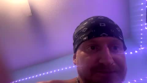 kingboy4567252861 online show from July 13, 9:45 am