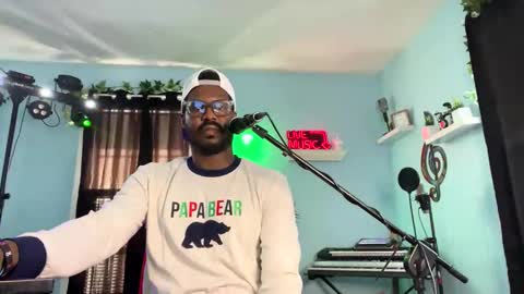 Snapshot of kingcorbra chatting on February 13, 7:10 pm KC online show from February 13, 7:10 pm