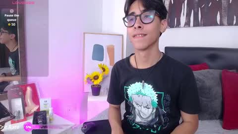 Snapshot of kingdanny_8 chatting on November 15, 4:32 am kingdanny_8 online show from November 15, 4:32 am