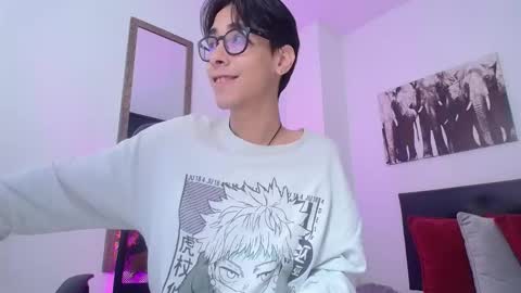 Snapshot of kingdanny_8 chatting on December 15, 4:28 am kingdanny_8 online show from December 15, 4:28 am