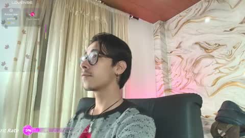 kingdanny_8 online show from February 17, 2:30 am