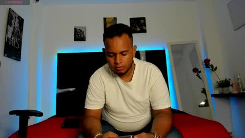 Snapshot of kingg_jay chatting on May 7, 11:37 am kingg_jay online show from May 7, 11:37 am
