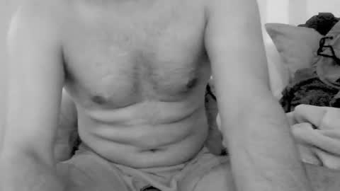 Snapshot of kingindisguise69 chatting on February 15, 10:21 pm kingindisguise69 online show from February 15, 10:21 pm