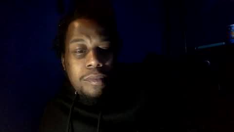 Snapshot of kinglibra420 chatting on January 9, 8:11 pm loyal fuck online show from January 9, 8:11 pm