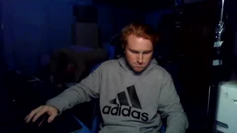 Snapshot of kingoffootfetish chatting on July 23, 9:51 am Master King Tommy online show from July 23, 9:51 am