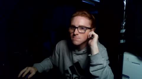 Snapshot of kingoffootfetish chatting on July 25, 10:35 am Master King Tommy online show from July 25, 10:35 am