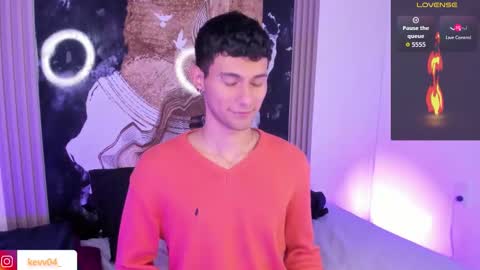  A L E X  online show from February 26, 4:22 am