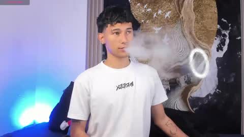  A L E X  online show from April 25, 6:38 am