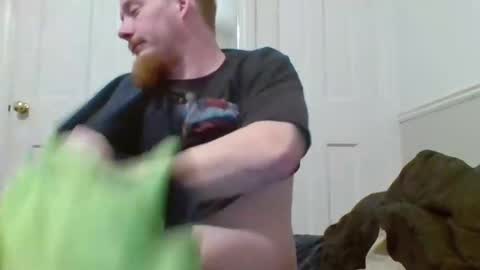 Snapshot of kingpimpdaddy69 chatting on December 14, 3:29 am Kingpimpdaddy online show from December 14, 3:29 am