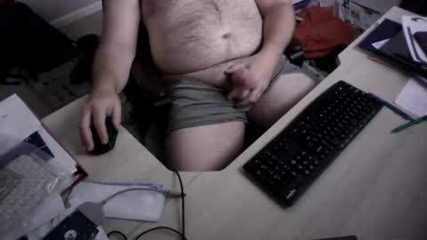 Snapshot of kingrioghan chatting on May 12, 10:34 am kingrioghan online show from May 12, 10:34 am