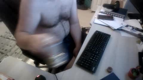 Snapshot of kingrioghan chatting on June 9, 10:49 am kingrioghan online show from June 9, 10:49 am