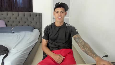 DOMINANT ALPHA KINGS online show from January 6, 6:55 pm